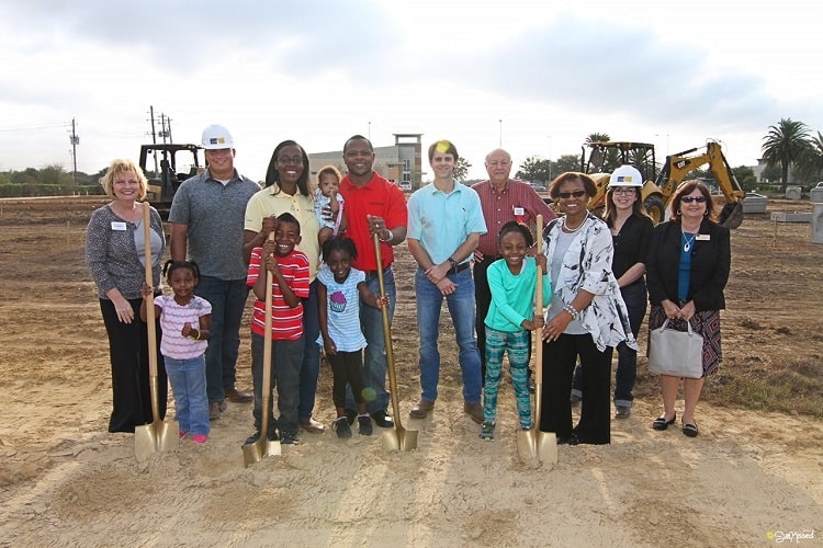 Local business owners, Tymeka and Mewelde Moore, celebrated the groundbreaking of Kiddie Academy of Clear Lake on February 13, 2017