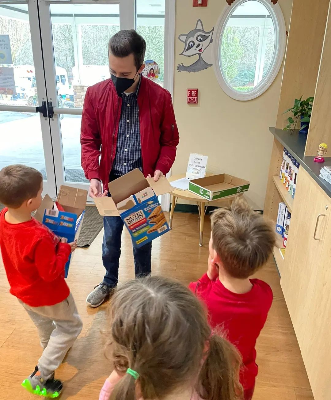 Kiddie Academy of Alpharetta valentines for vets